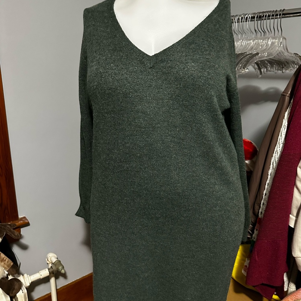 Reitmans Forest Green Long Sleeve Dress